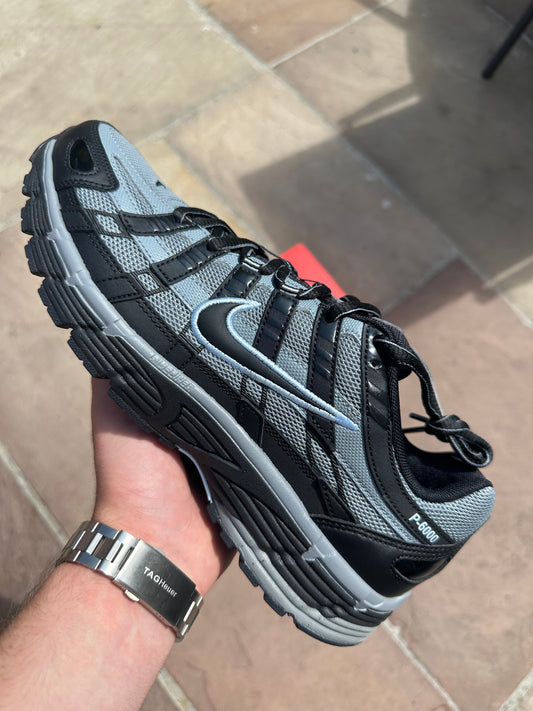 NIKE P-6000 - GREY/BLACK