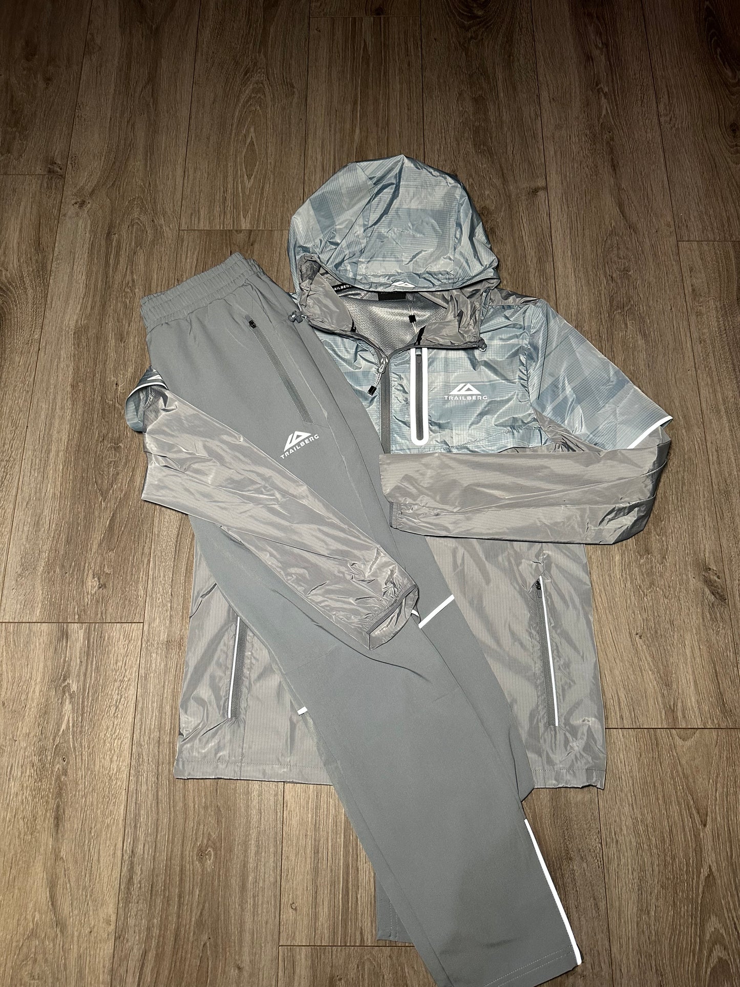 TRAILBERG - Dimension Tracksuit